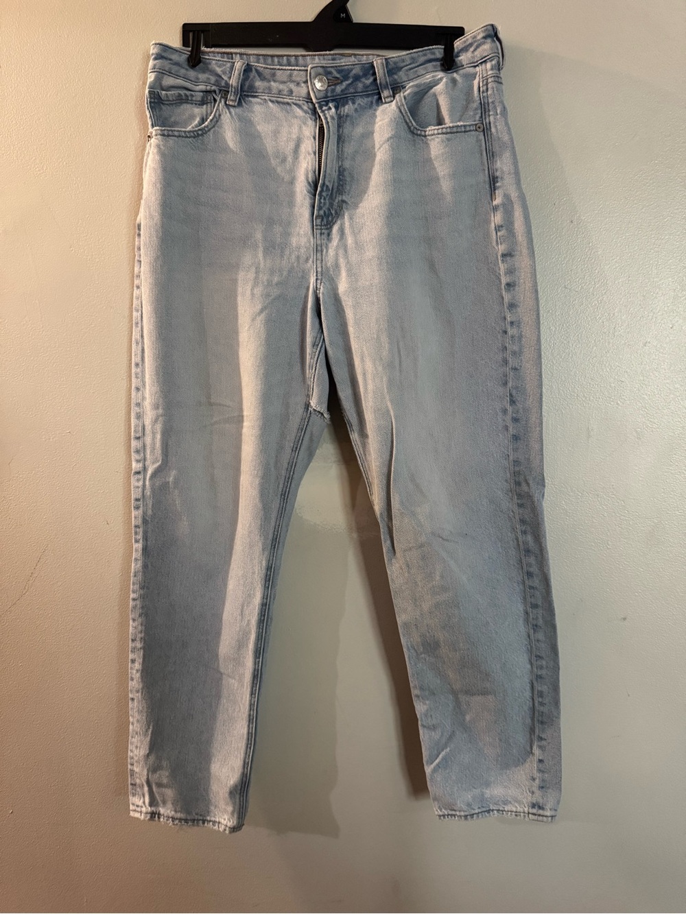 American Eagle Outfitters Light Blue Boyfriend Jeans